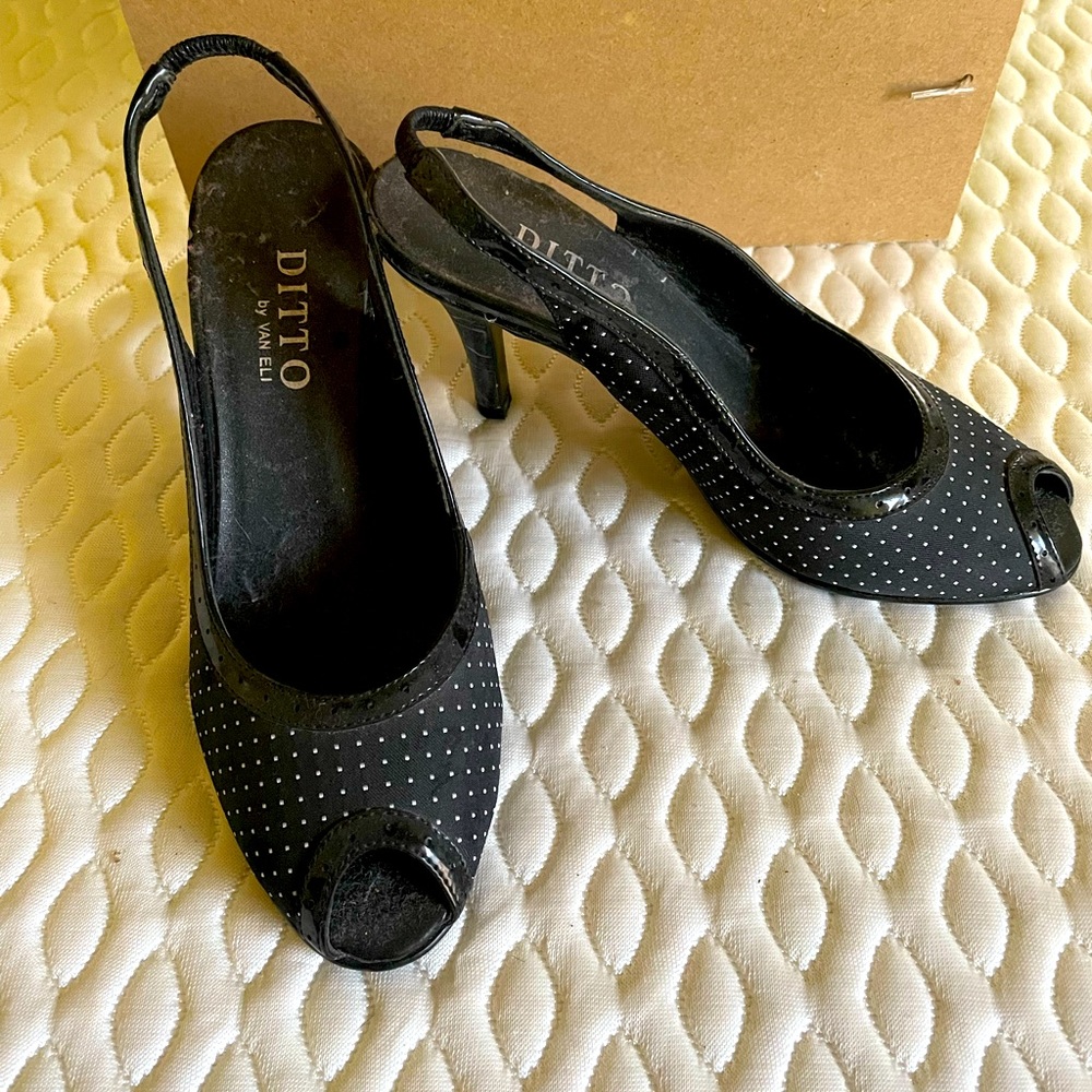 Peep toe sling backs